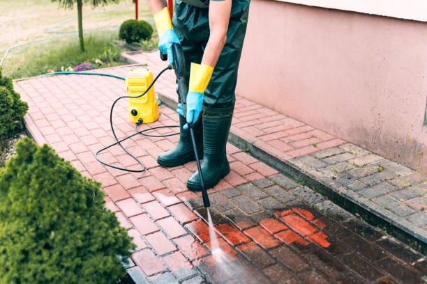 Best Playground Equipment Cleaning  in Attleboro, MA